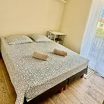 Apartment Cosy -2 Chambres, Clim & Parking