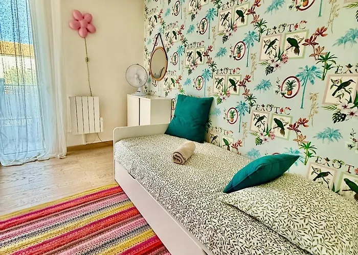 Appartement Cosy -2 Chambres, Clim & Parking