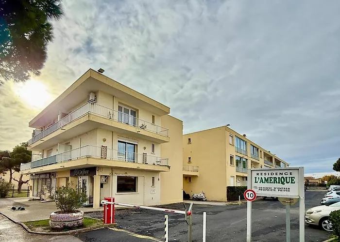 Apartamento Cosy -2 Chambres, Clim & Parking *